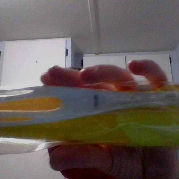 long handled feather duster - Picture 1 of 1